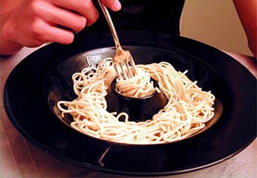 Как есть спагетти фото