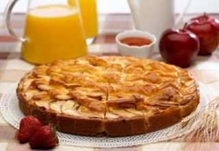 Яблочный пирог «Шарлотка» – 3 рецепта