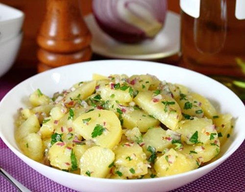 Французский картофельный салат фото