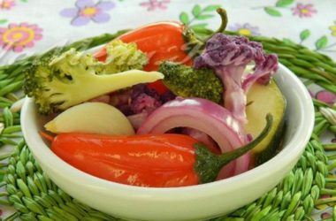 Маринованные овощи закуска фото